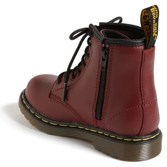 Dr. Martens Boots, Size 5(US)/4(UK) Youth, Cherry, NWOB - Picture 4 of 16